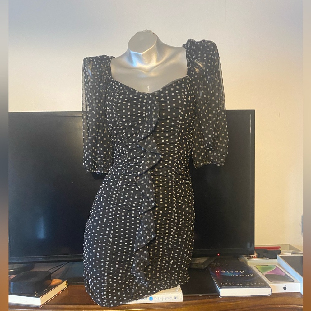 Zara vestido color negro y blanco talla M